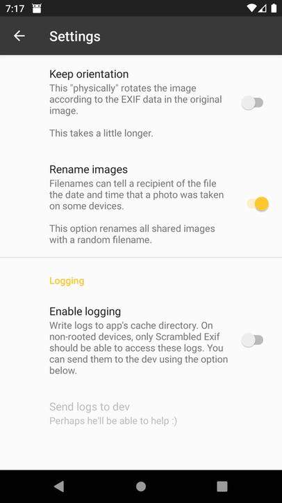 Scrambled Exif screenshot